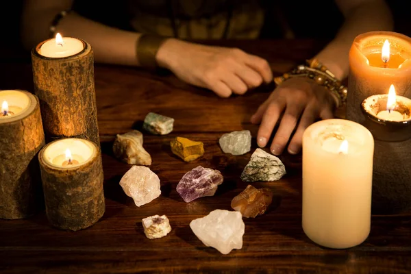 Nümeroloji falı nedir nasıl bakılır - Nümeroloji falı falcısı en iyi online canlı telefonda sesli görüntülü fal falcısı baktır bakan falcı bak